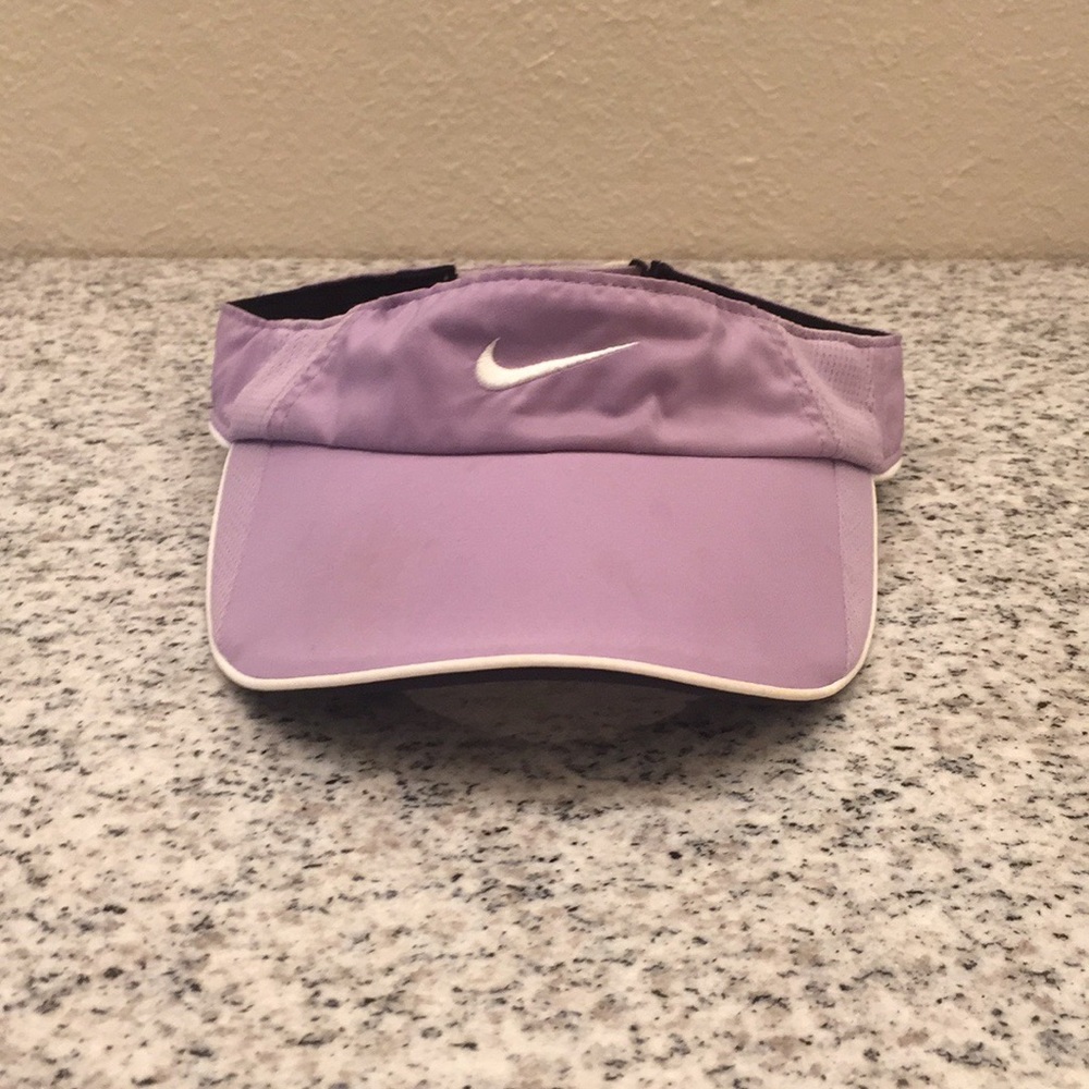 Nike women’s Tech visor